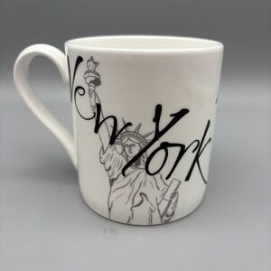 Wedgwood Grand Gourmet New York Large Mug Bone China England Discontinued